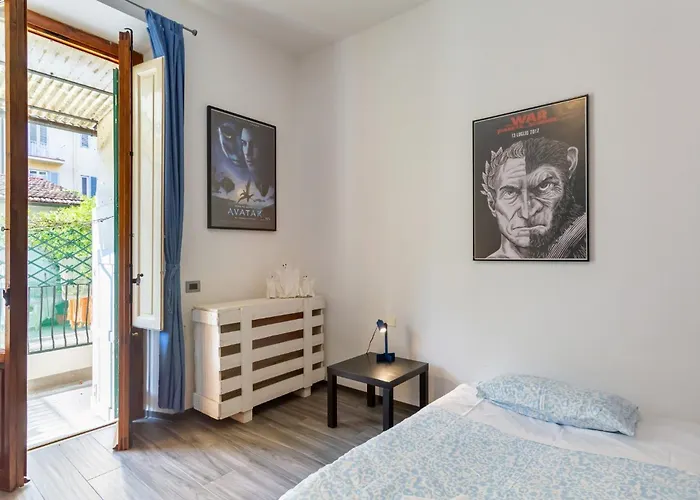 Guesthost - Lights, Camera, Action! - Apartamento